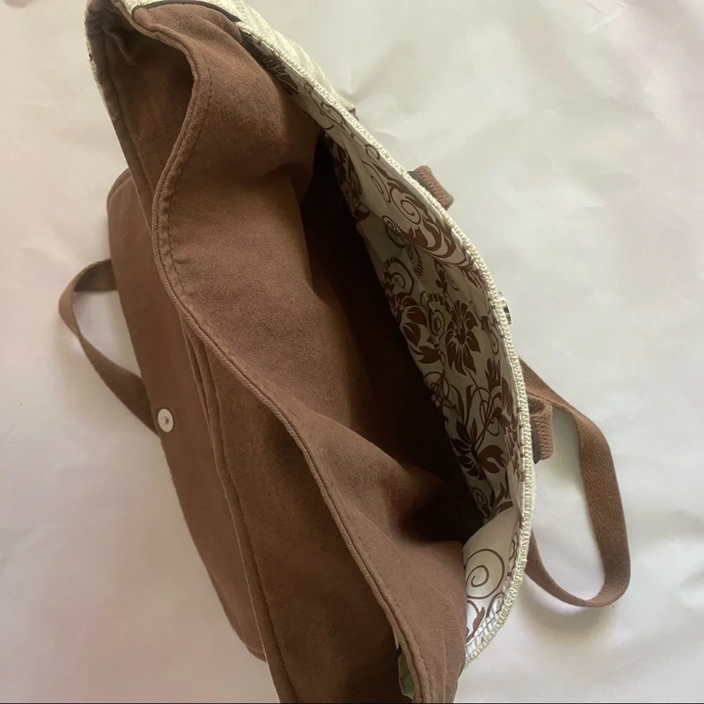 Suspiro Handwoven Tote Bag - Picture 6 of 8